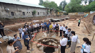 Không phong kín di sản