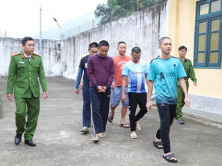 Hà Tĩnh: Khởi tố 11 đối tượng buôn bán hàng cấm, thu giữ hơn 3,5 tấn pháo