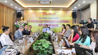 Sớm 'vá lỗ hổng' an toàn hàng không