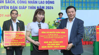 Ủy viên Bộ Chính trị Nguyễn Xuân Thắng thăm, chúc Tết tại tỉnh Đắk Nông