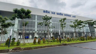 Bến xe miền Đông mới vẫn 'thất thế'