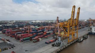 Tránh 'sập bẫy' trong giao thương quốc tế