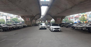 Đề xuất dùng gầm cầu cạn làm nơi trông giữ xe tạm thời: Cho phép phải gắn liền với quản lý
