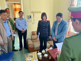 Lào Cai: Khởi tố, bắt tạm giam Chủ tịch UBND xã Xuân Hòa