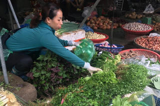 Chợ truyền thống và thực phẩm tươi