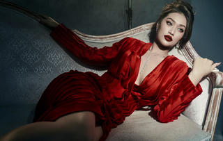 Hoa hậu Đoàn Thiên Ân 'hút hồn' với vẻ sắc sảo, quyến rũ 