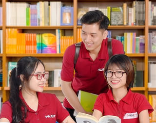 Tuyển sinh đại học năm 2023: Xét tuyển sớm hơn năm trước