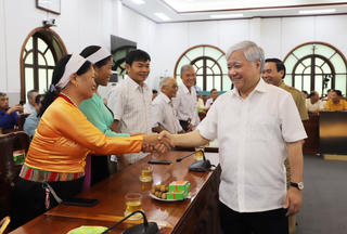 Hun đúc đức tính cần cù, chịu khó của đồng bào dân tộc