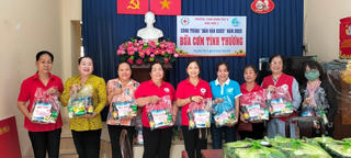 TP HCM tổ chức nhiều hoạt động đền ơn đáp nghĩa kỷ niệm 92 năm ngày thành lập Đoàn