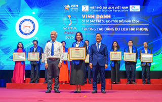 Trường Cao đẳng Du lịch Hải Phòng: Tiên phong đào tạo các môn nghề du lịch bằng Tiếng Anh