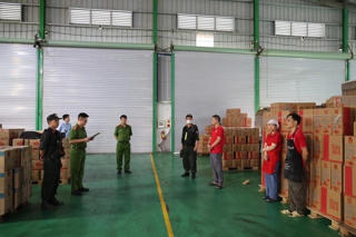 Xóa sổ 'ma trận' hàng lậu, hàng giả: Không có vùng cấm, không có ngoại lệ