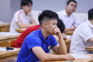 Gợi ý làm bài thi môn Ngữ văn, kỳ thi tốt nghiệp THPT 2024