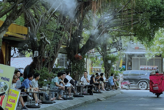 Phố cuối tuần