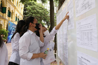 Điểm chuẩn nhiều trường đại học dự kiến tăng, giảm bất ngờ sau các lần lọc ảo