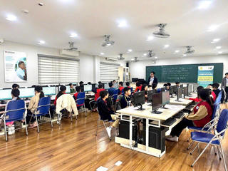 Nở rộ các cuộc thi cho học sinh