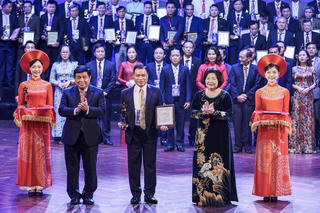 100 hợp tác xã tiêu biểu được trao giải thưởng “CoopStar Awards 2025”