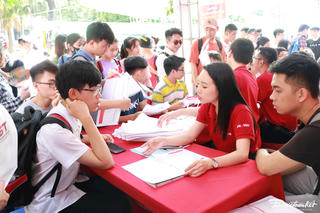 Tuyển sinh đại học: Vì sao bỏ xét tuyển sớm?