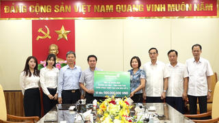 Huyện Hạ Hoà tiếp nhận 500 triệu đồng khắc phục hậu quả bão lũ