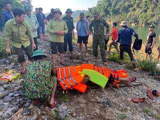  Cán bộ Khu dự trữ thiên nhiên ở Quảng Bình bị nước cuốn trôi khi đi tuần tra