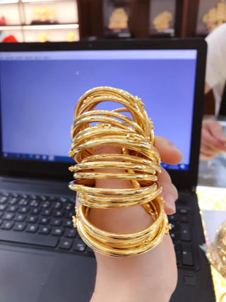 Hưng Yên: Nam thanh niên táo tợn cướp tiệm vàng giữa ban ngày