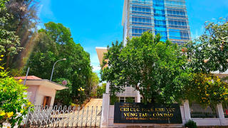 Bà Rịa – Vũng Tàu: Hàng loạt giám đốc doanh nghiệp bị tạm hoãn xuất cảnh vì nợ thuế