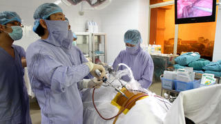 Tự chủ toàn diện - khó khăn của các bệnh viện tuyến cuối