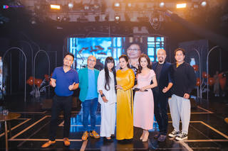 NSƯT Thanh Thanh Hiền trổ tài hát rao tại 'Thanh xuân tươi đẹp'