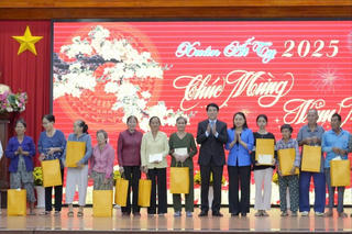 Chủ tịch nước Lương Cường thăm, chúc tết tại Phú Quốc