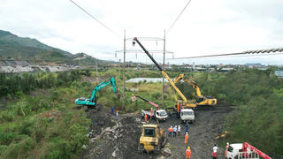 Điện lực Quảng Ninh lí giải về việc tiền điện tăng dù mất điện dài ngày