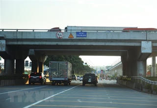 Xe được giãn chu kỳ đăng kiểm: 2 phương án nộp phí bảo trì đường bộ