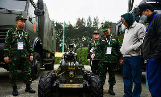 Không giới hạn độ tuổi đến tham quan triển lãm Quốc phòng quốc tế năm 2024