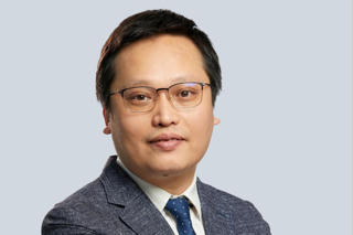 PGS.TS Nguyễn Tuấn Cường, Viện trưởng Viện Nghiên cứu Hán Nôm - Ủy viên Hội đồng Di sản văn hoá Quốc gia: Vua Hàm Nghi - Hoạ sĩ hiện đại của Việt Nam