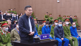 Ông Chu Ngọc Anh 'làm mất' vali chứa 200.000 USD nhận từ Phan Quốc Việt