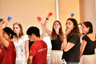 Xét tuyển vào đại học bằng chứng chỉ ngoại ngữ: Tỷ lệ ngày càng cao