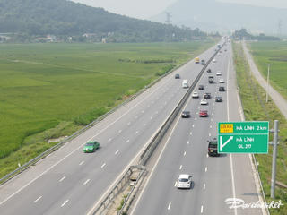Cao tốc Bắc - Nam, đoạn qua Ninh Bình, Thanh Hóa thông thoáng trong ngày đầu nghỉ lễ
