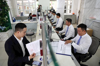 Lắng nghe dân, chuyển mô hình 'quản lý – kiểm soát' sang 'quản trị – phục vụ'