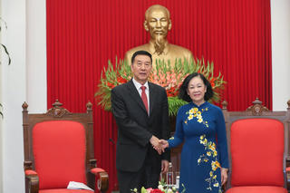 Thường trực Ban Bí thư Trương Thị Mai tiếp đoàn đại biểu Chính hiệp toàn quốc Trung Quốc