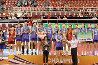 Bóng chuyền nữ Việt Nam lập kỳ tích, lần đầu vô địch Đông Nam Á
