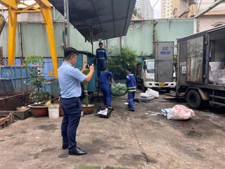 Phát hiện lượng lớn thực phẩm không rõ nguồn gốc