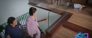 'Thương ngày nắng về P2' tập 41: Bà Nhung phát hiện Chủ tịch Long bất tỉnh