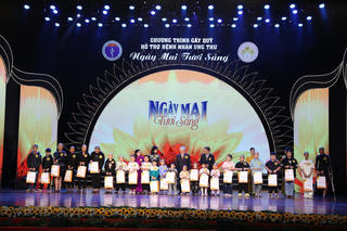 Chủ tịch Ủy ban Trung ương MTTQ Việt Nam Đỗ Văn Chiến kêu gọi nguồn lực hỗ trợ bệnh nhân ung thư nghèo