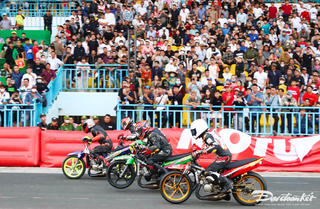 Cần Thơ: Tổ chức giải đua xe mô tô phân khối lớn dịp 30/4