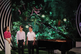 Hai anh em khiếm thị vượt nghịch cảnh vào đại học