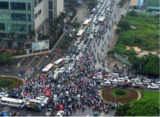 Cần thiết ban hành Luật Đường bộ