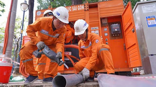 Đảm bảo dòng điện trong ngày hội thống nhất non sông