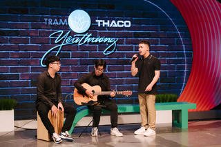 10X mắc chứng thần kinh hiếm gặp và bản nhạc đánh thức bình minh