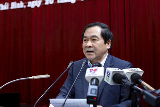 Phó Bí thư Thái Bình: ‘Ngày hai buổi học, tối đi học thêm, đêm về làm bài đến 12h’