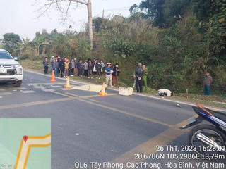 Tai nạn liên hoàn tại Hòa Bình, 2 người tử vong, giao thông ùn ứ