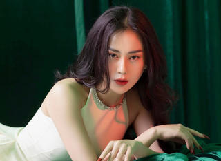 Phương Oanh khẳng định đang hẹn hò với Shark Bình