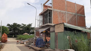 UBND TP HCM yêu cầu kiểm tra việc quản lý, xử lý xây dựng 'biến tướng' nhà ở